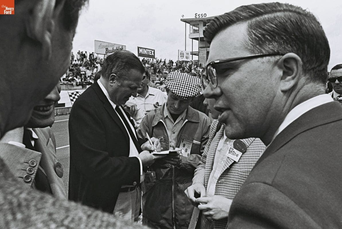 1966 24 Hours of Le Mans -- Item188