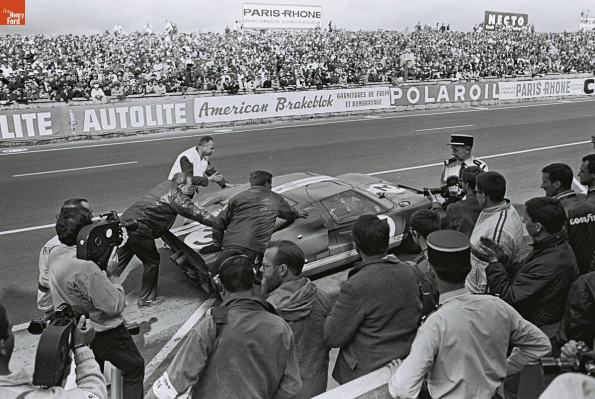 1966 24 Hours of Le Mans -- Item305