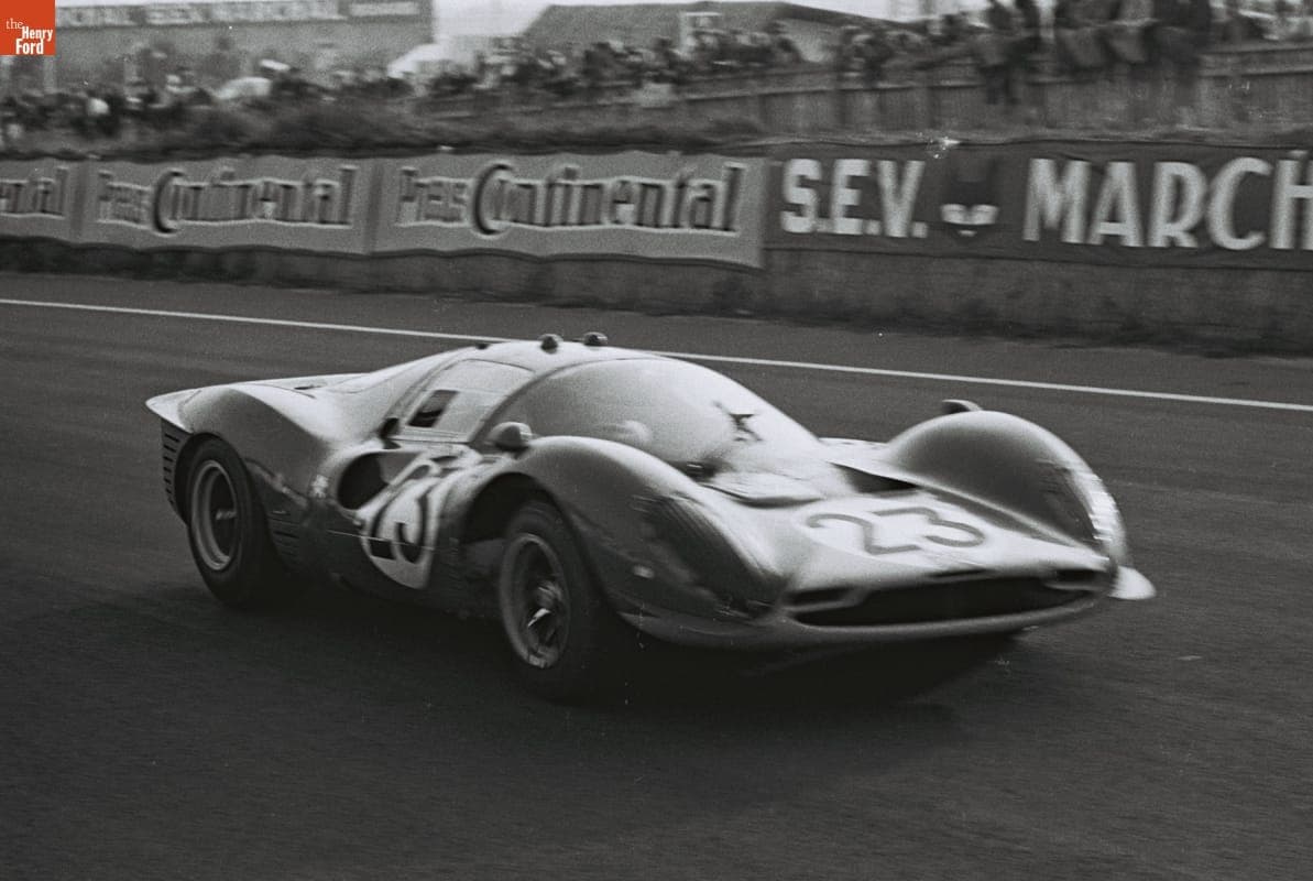 Ferrari 412 P Driven by Richard Attwood and Piers Courage in the 24 Heures du Mans (24 Hours of Le Mans) Race, June 1967
