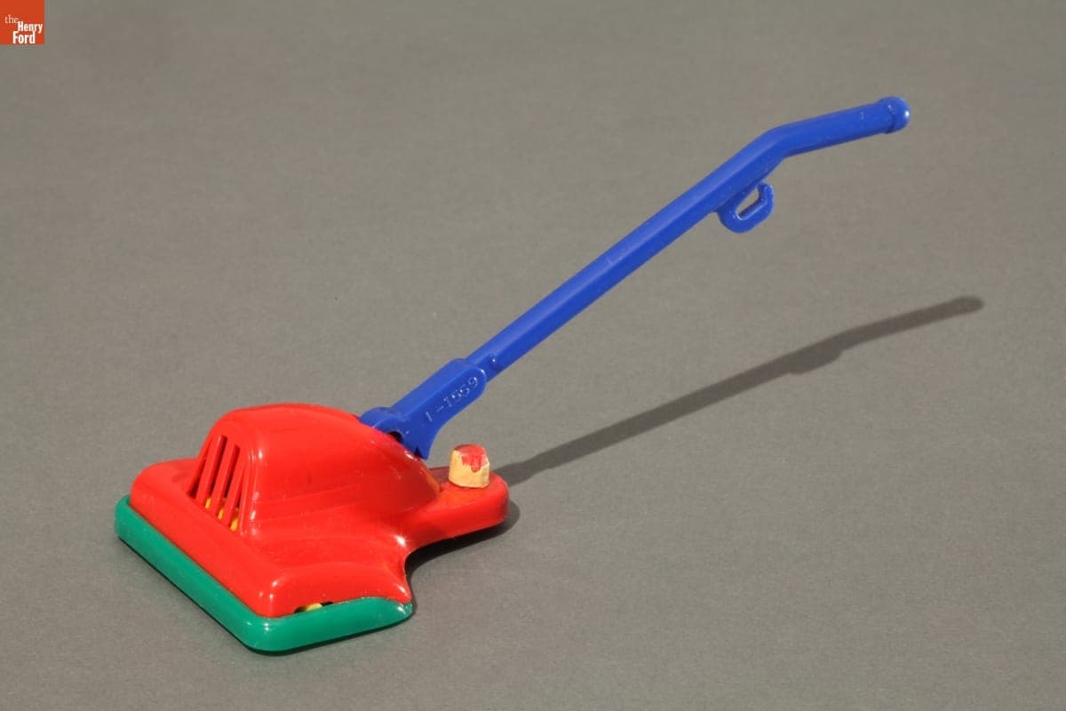 Dollhouse Vacuum Cleaner, 1945-1960