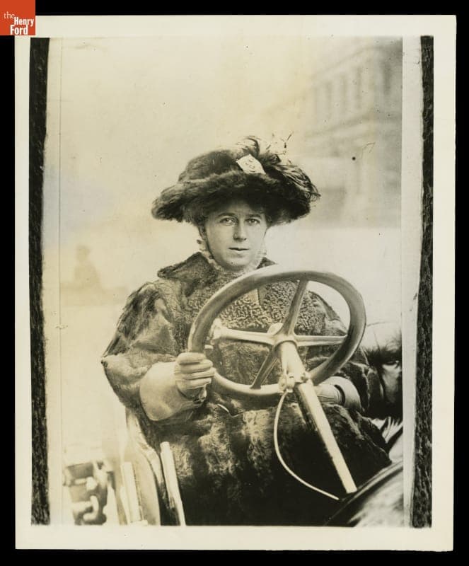 Mrs. Joan Newton Cuneo, First Glidden Tour, 1905