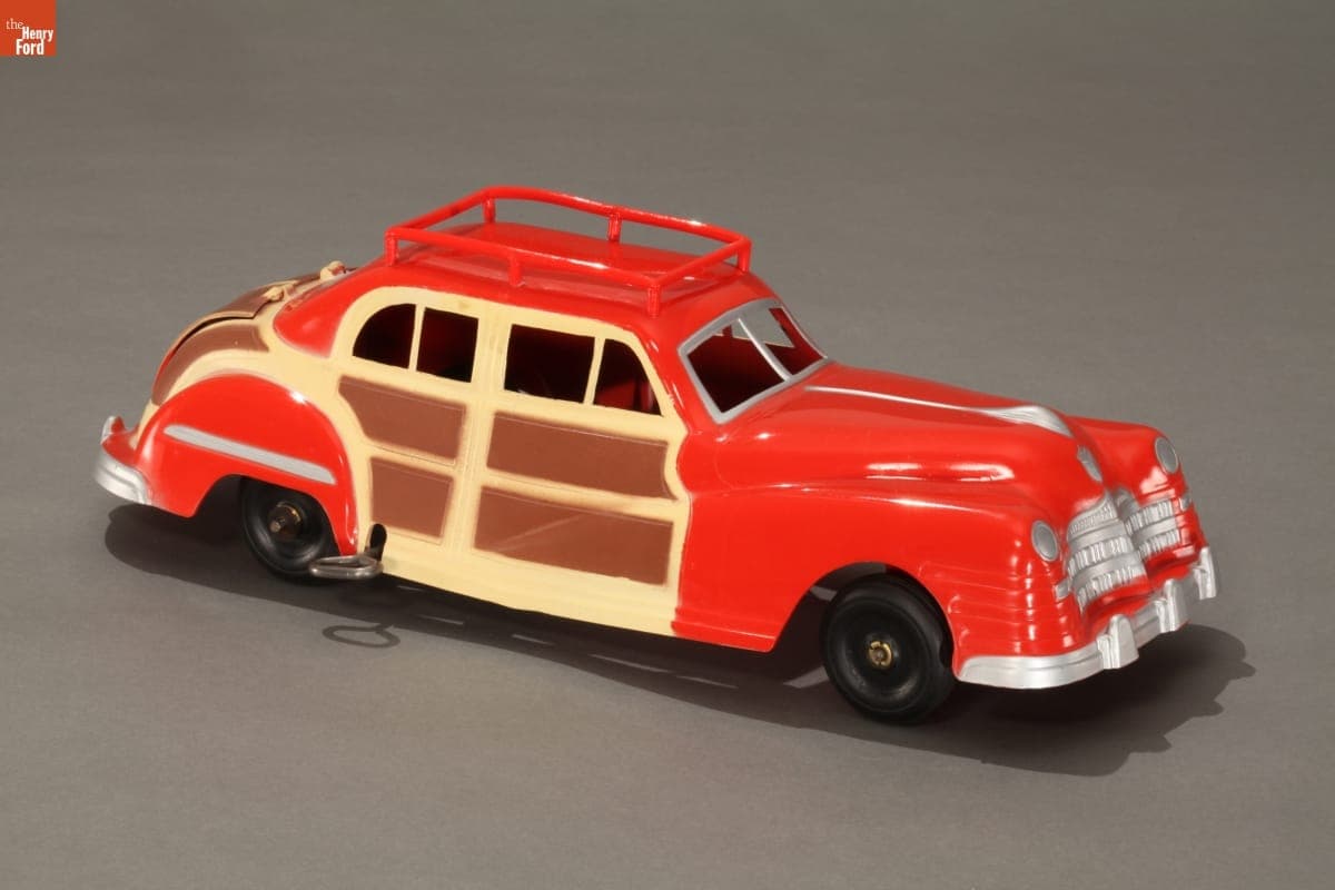 Windup Toy, Chrysler Town and Country Sedan, 1945-1955