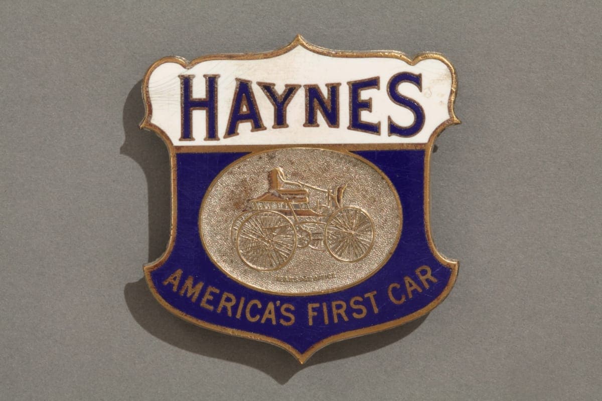 Haynes Automobile Emblem, 1920-1930