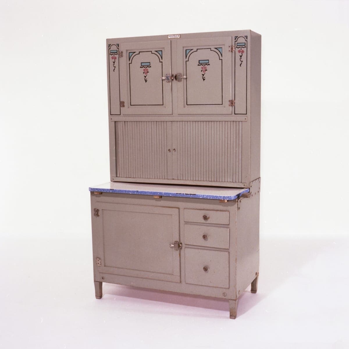 Hoosier Cabinet, 1910-1925