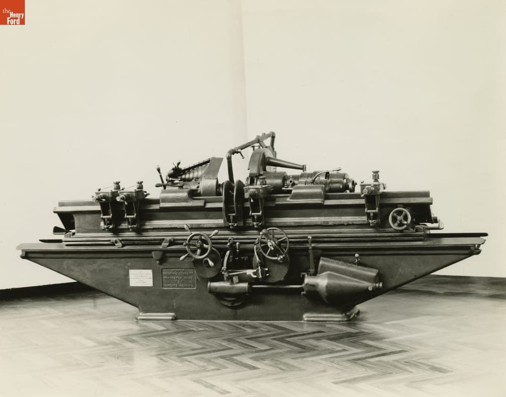 Norton Cylindrical Grinder, 1900