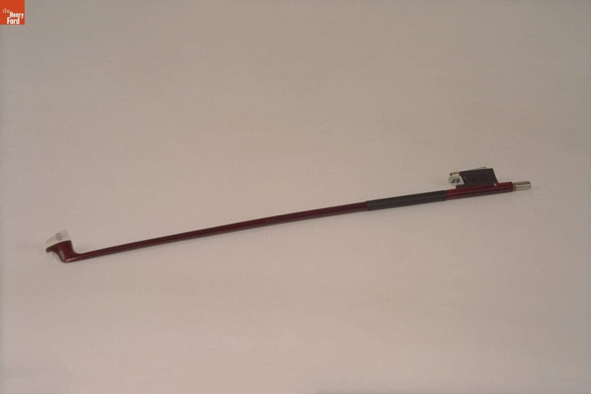 Ukelin Bow, 1920-1940