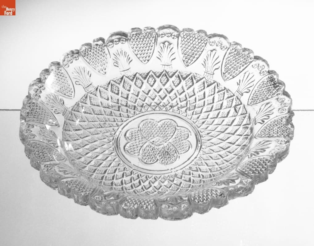 Dish, 1827-1835