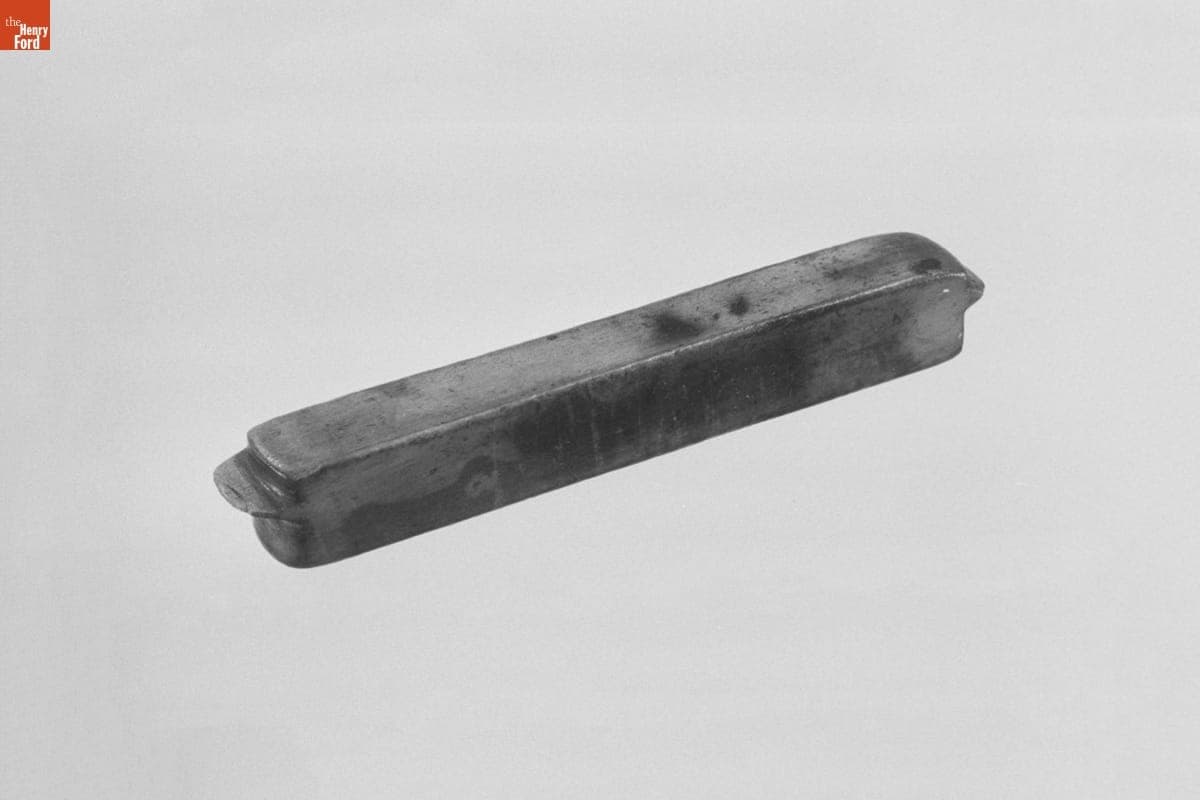 Shoe Shoulder Stick, 1880-1920