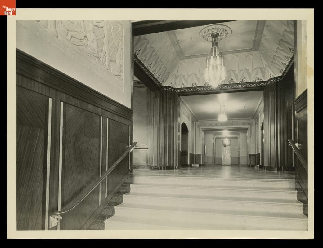 Springfield, Ohio City Hospital Hallway Using Roddis Veneers, circa 1932