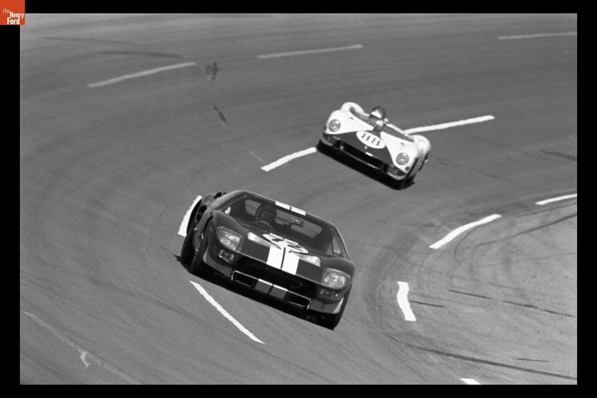 Ford GT40 and Ferrari 330 P at the Daytona Continental 2000 km Race, February 1965
