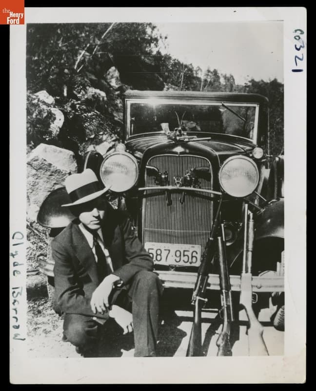 Clyde Barrow with 1932 Ford V-8, circa 1933