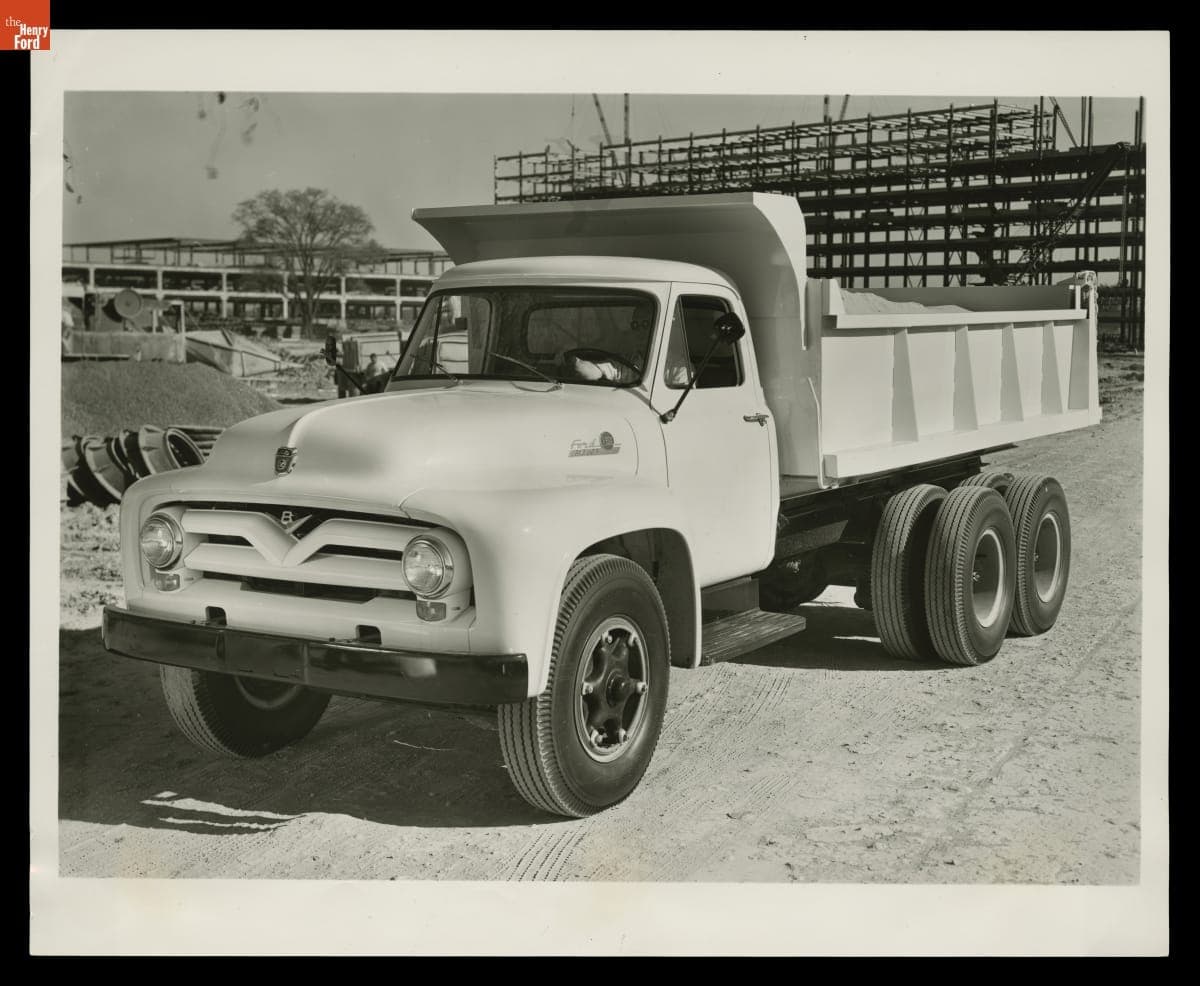 1955 Ford T-800 "Big Job" Dump Truck