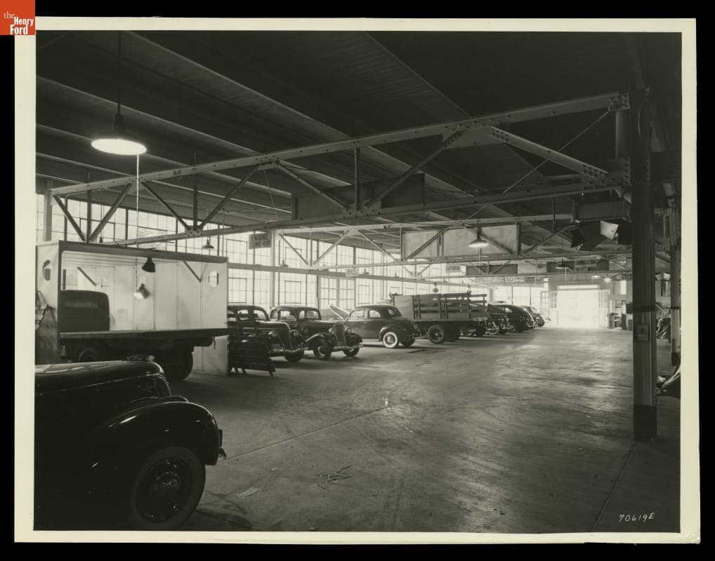 Service Garage at Russ Dawson Ford Dealership, Highland Park, Michigan, September 1938