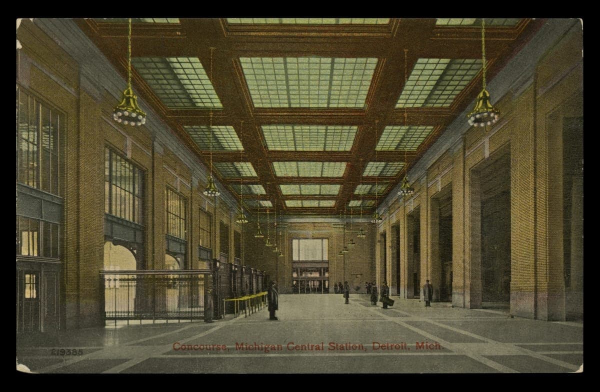 "Concourse, Michigan Central Station, Detroit, Mich.," 1914
