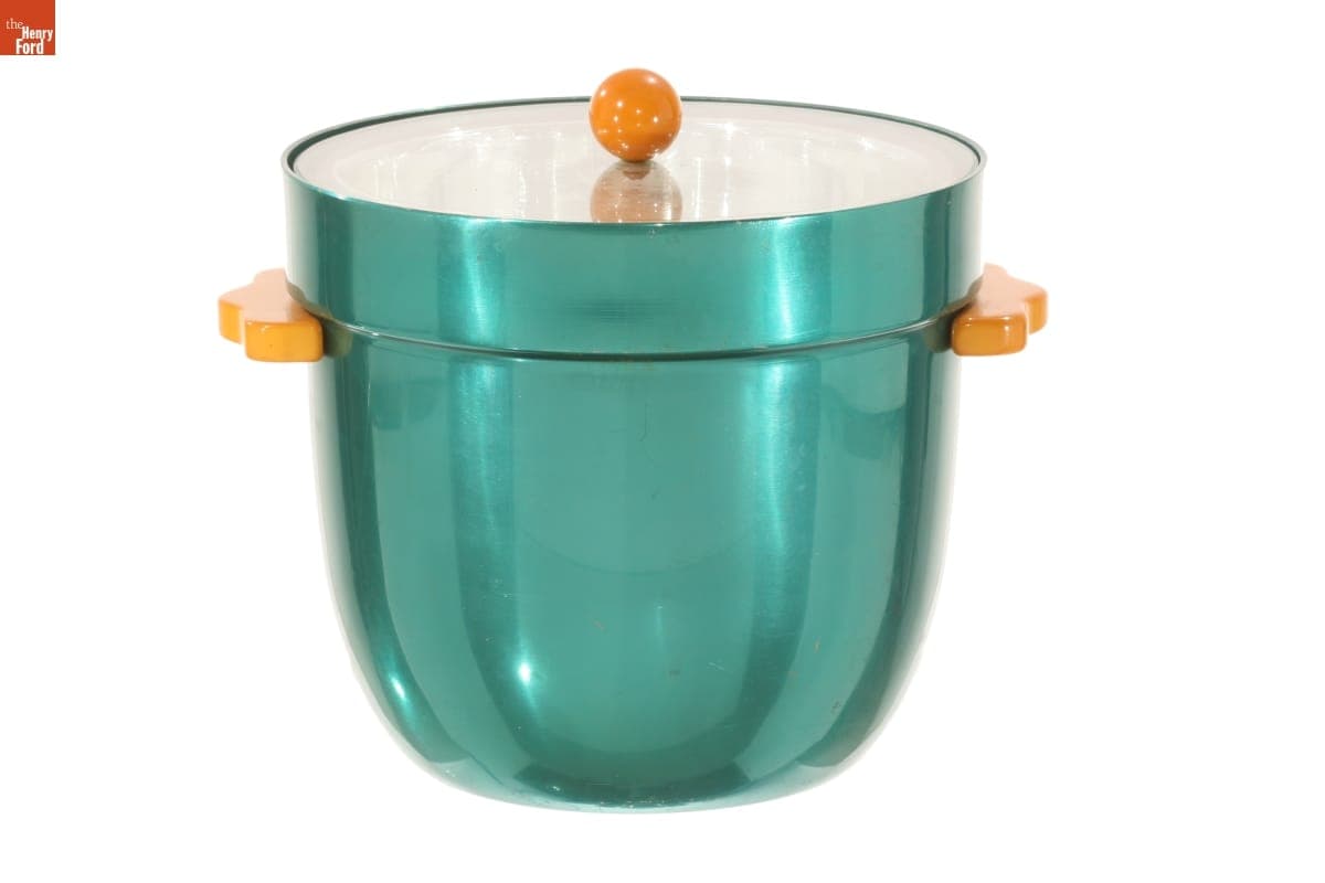 Everlast "Neocraft" Ice Bucket, 1938-1955