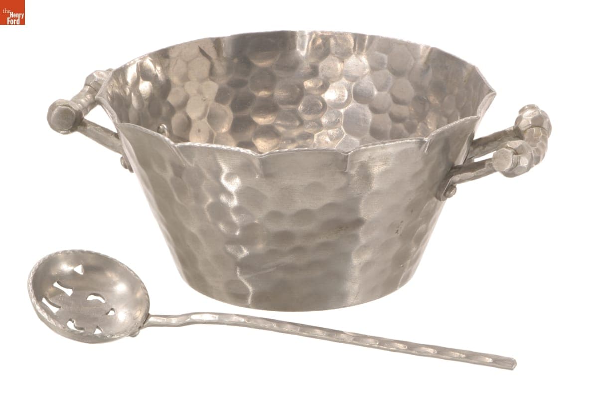 Everlast "Forged" Ice Pail and Strainer, 1947-1960