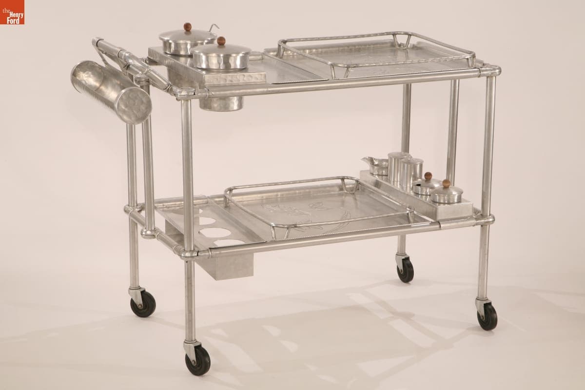 Everlast "Intaglio Fallen Leaves" Patio Cart, 1946-1947