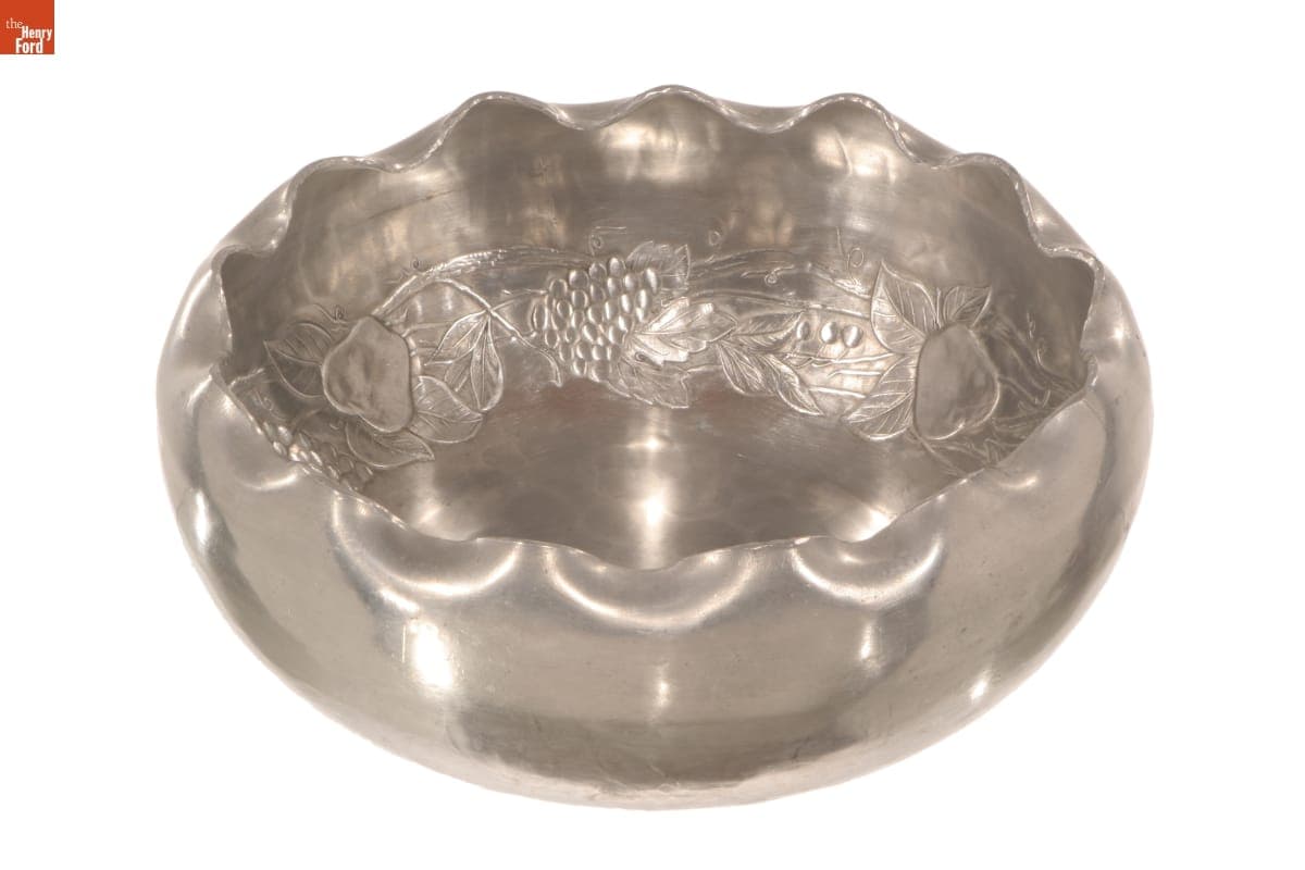 Everlast "Forged Fruit" Bowl, 1936-1950