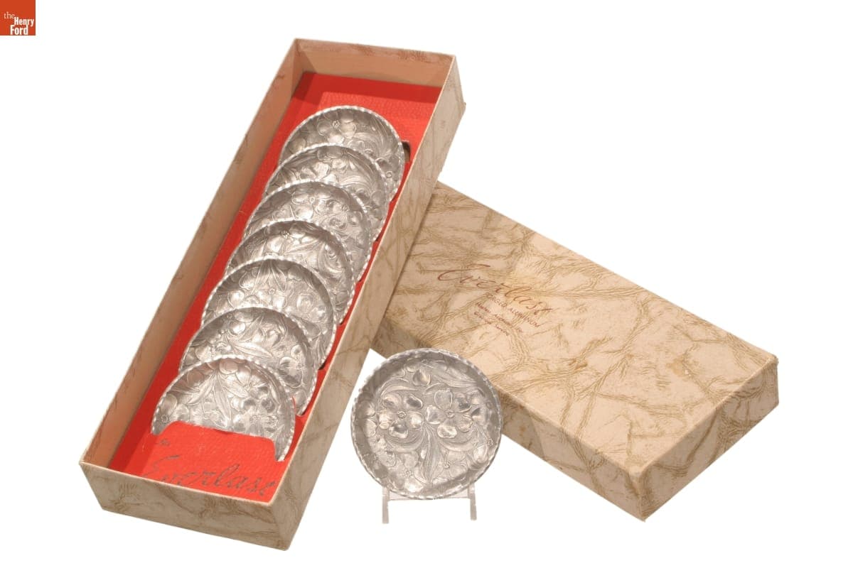 Everlast "Forged All Over Daisy" Coasters, 1947-1957