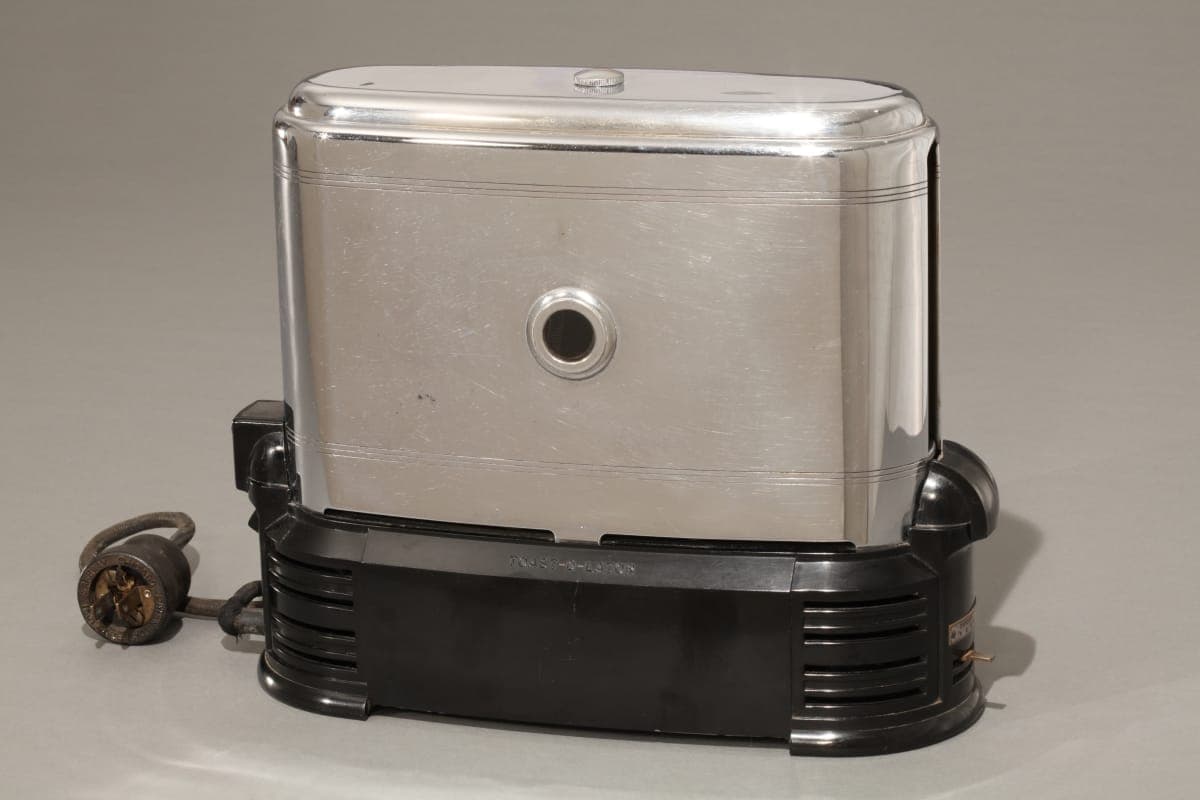 Toast-O-Lator Electric Toaster by Crocker Wheeler Co., 1939
