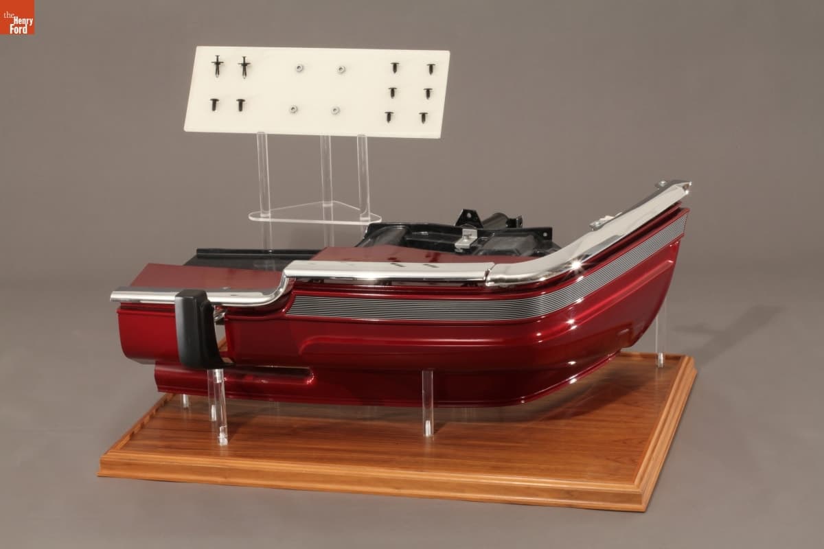 Cadillac Cutaway Bumper, 1992