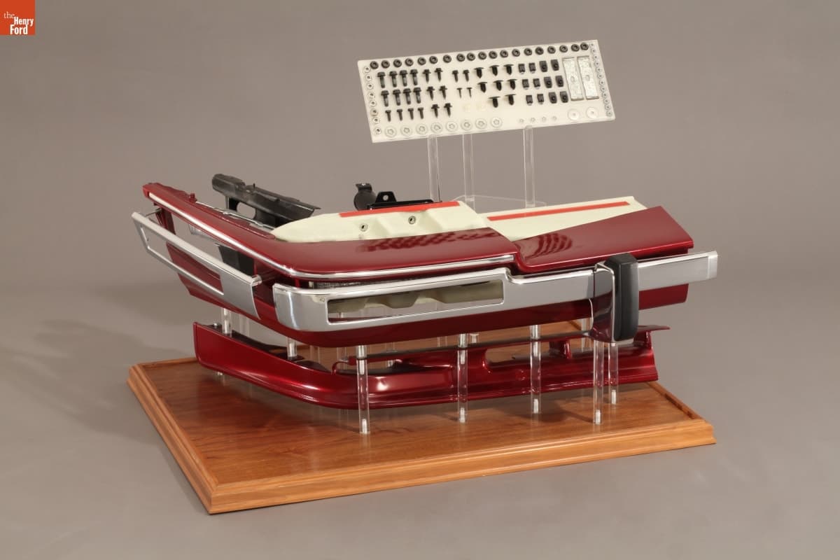 Cadillac Cutaway Bumper, 1991
