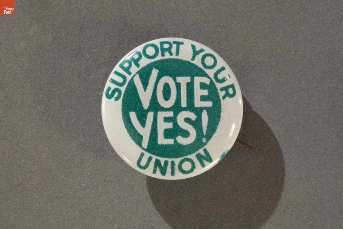 "Support Your Union" Campaign Button, 1935-1945