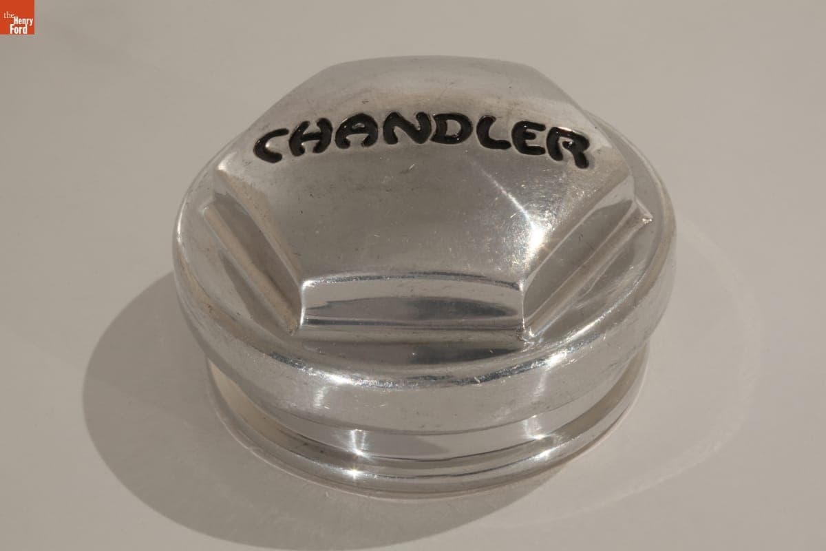 Chandler Hubcap, 1920-1929