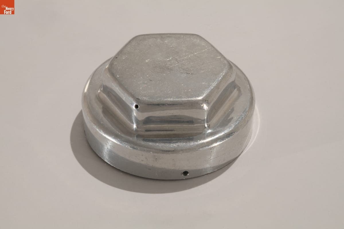 Peerless Gasoline Tank Cap, 1919-1931