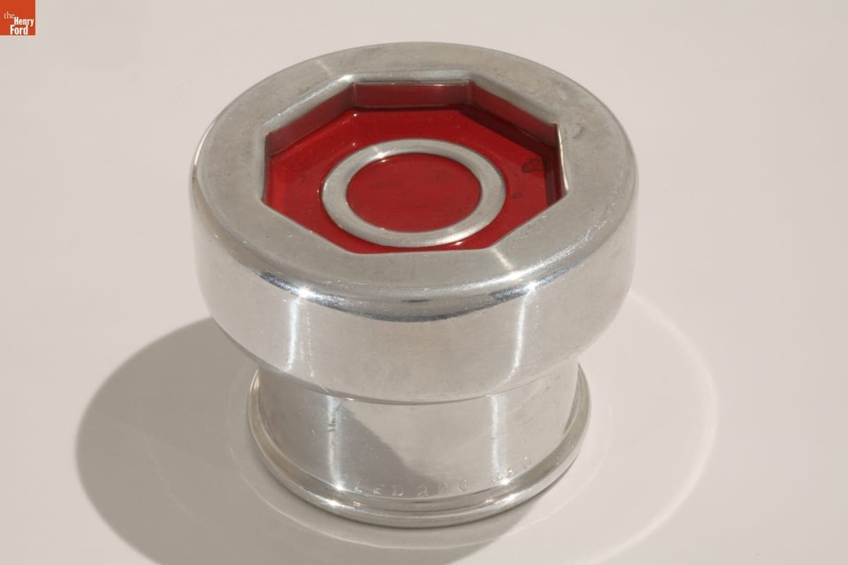 REO Hubcap, circa 1930