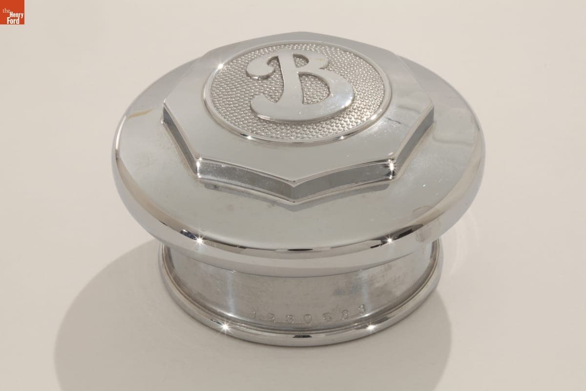 Buick Hubcap, 1925-1929