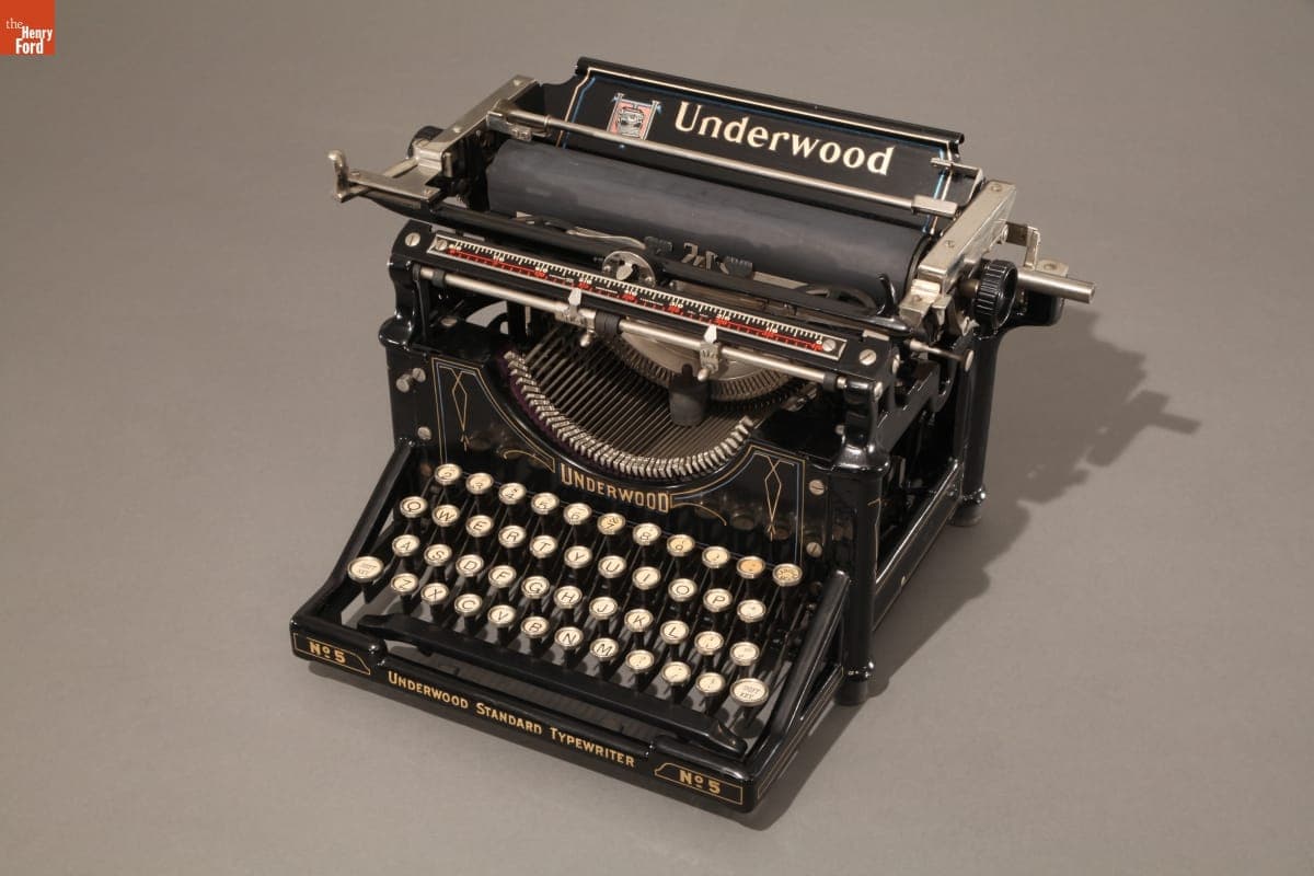 Underwood Standard Desk Typewriter, Model No. 5, 1901-1903