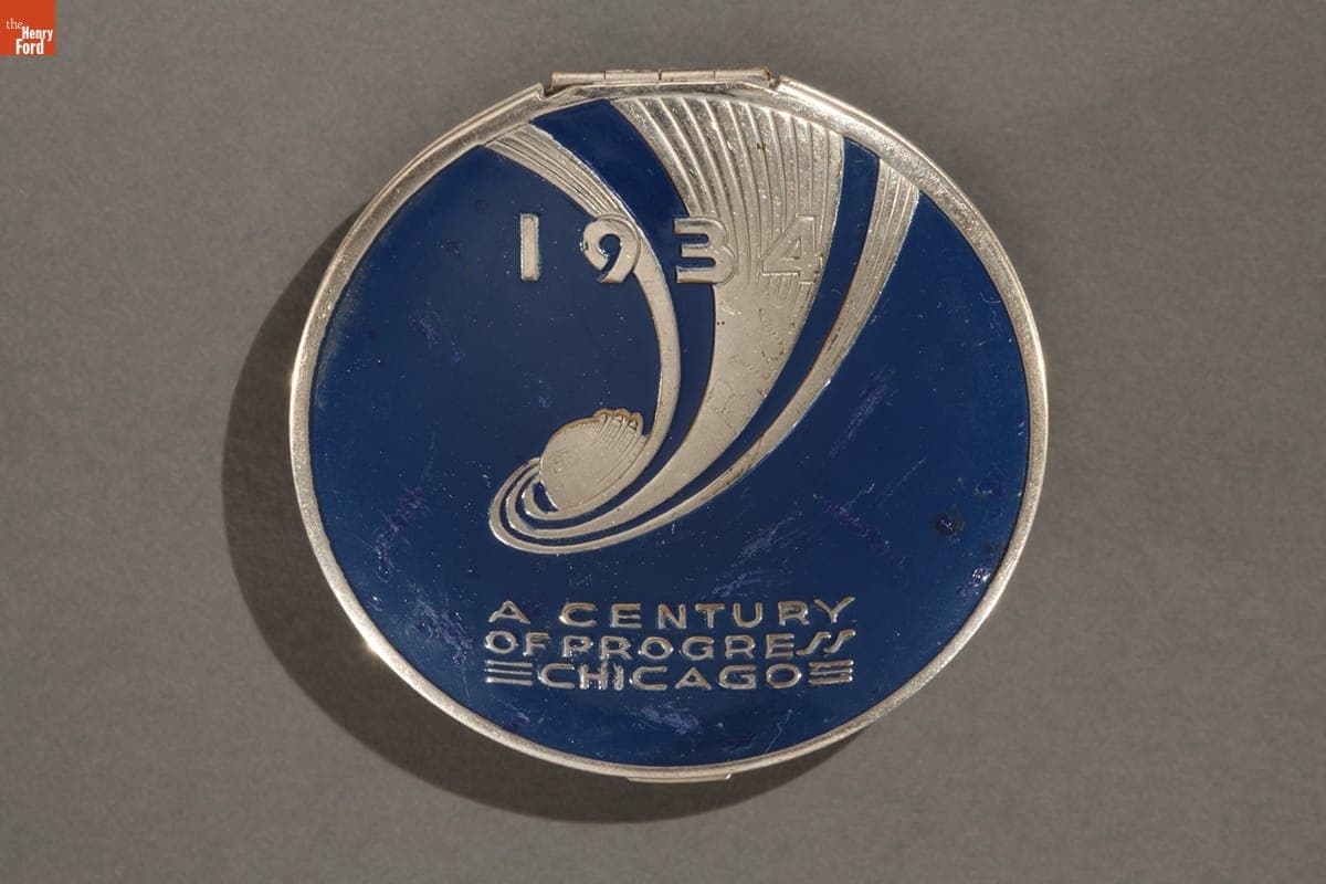 Century of Progress Souvenir Compact, 1934