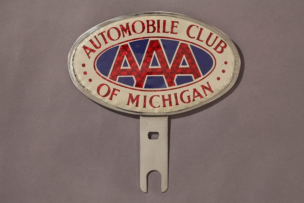 AAA Automobile Club of Michigan Reflector Badge, 1950-1970