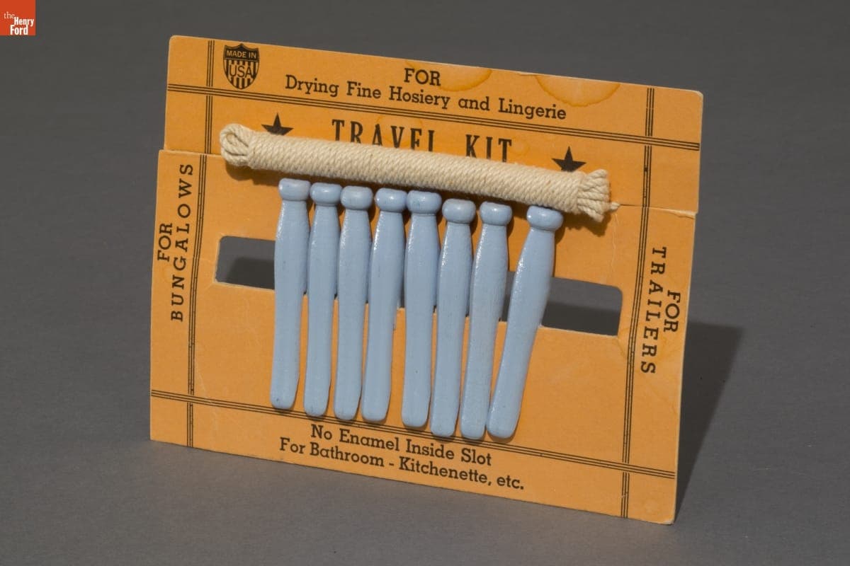 Travel Kit, Clothespins and Clothesline, 1920-1939