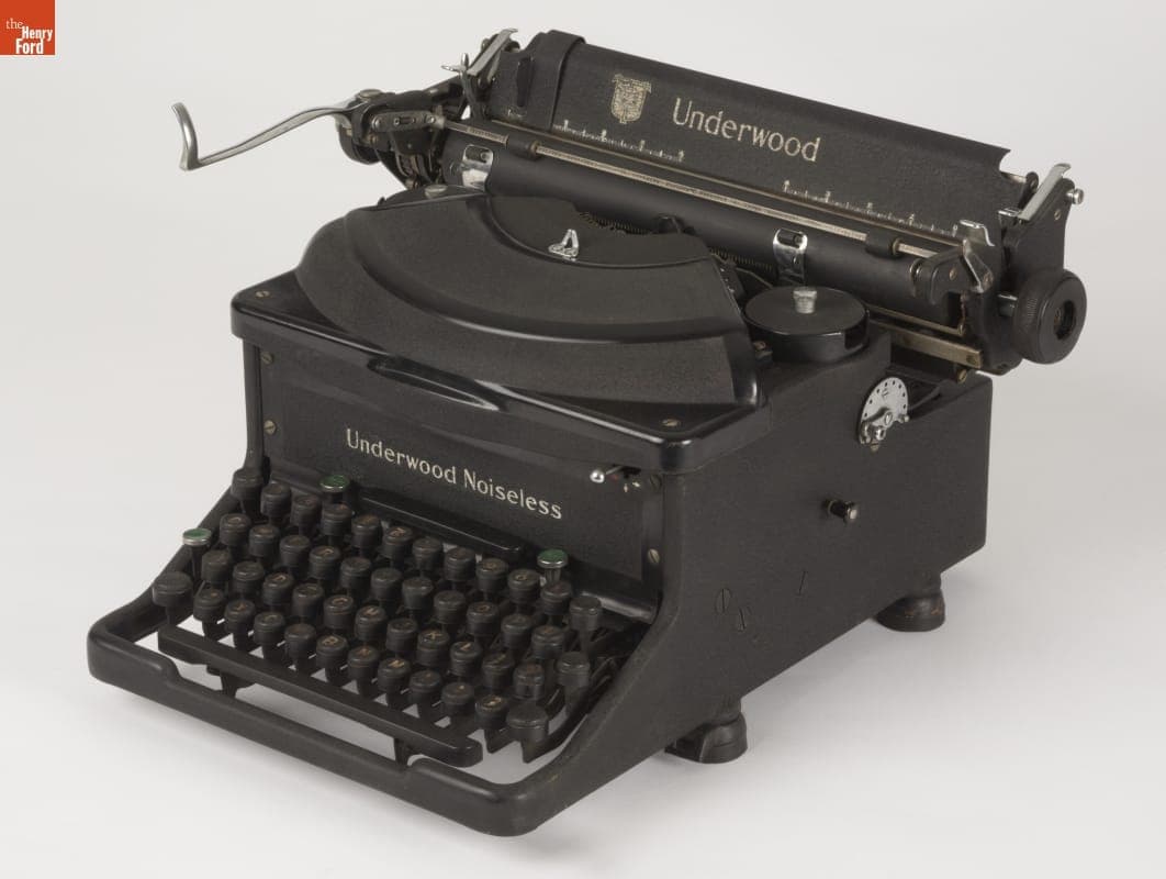 Underwood Noiseless Typewriter, 1927-1940