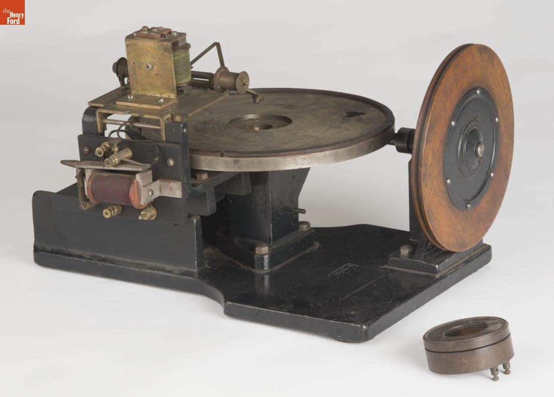 Diamond Disc Mold Repair Machine, 1912-1929