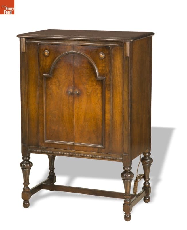 Radiola Broadcast Receiver, Model 30A, 1927-1929