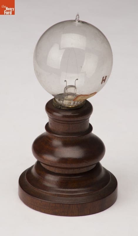 Heany Tungsten Lamp, 1906