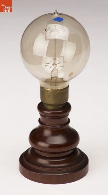 Heany Tungsten Lamp, 1907