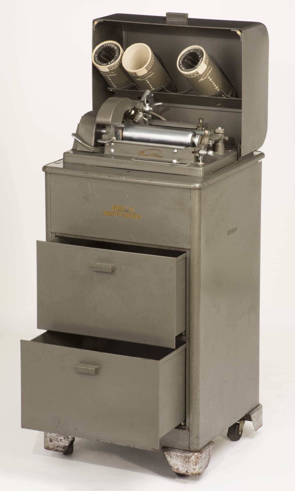 Ediphone Master Shaver, circa 1945