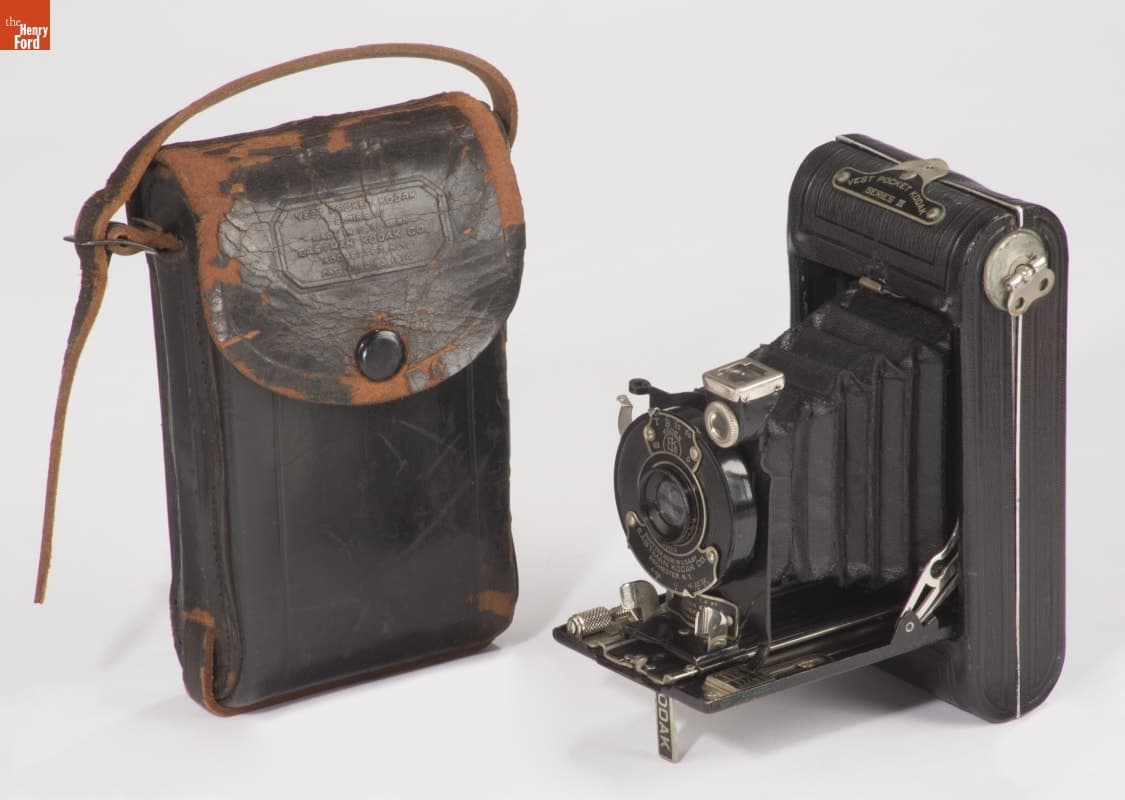 Kodak Vest Pocket Folding Camera with Autographic Feature, Model B, 1926-1933