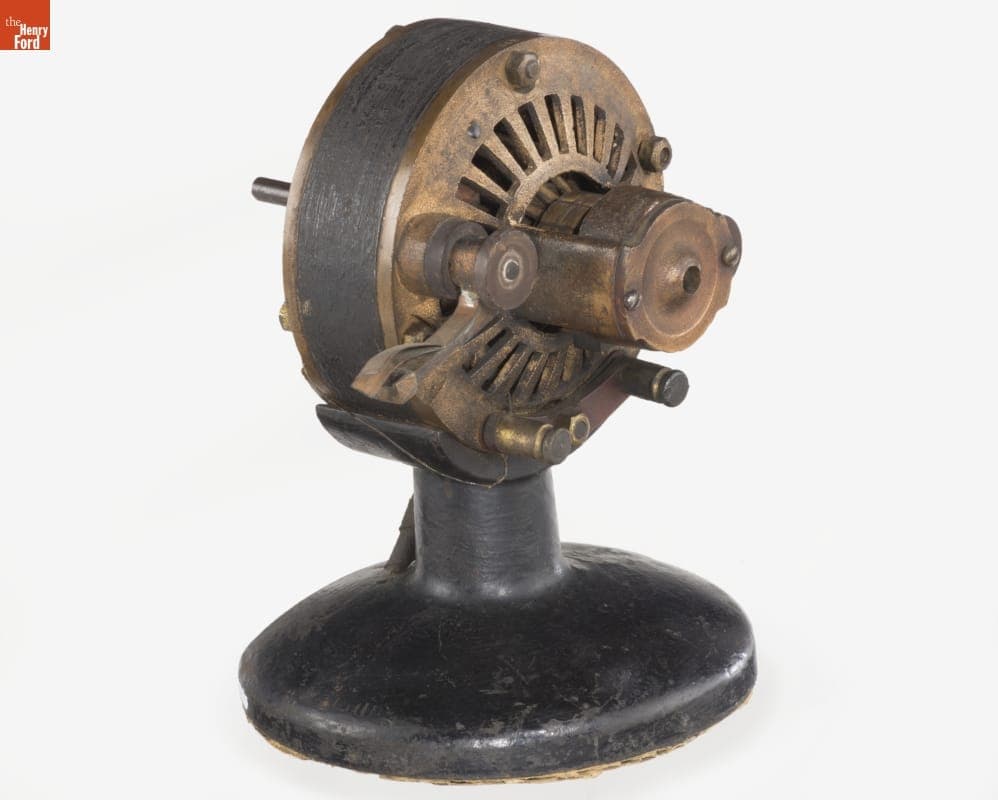 Motor