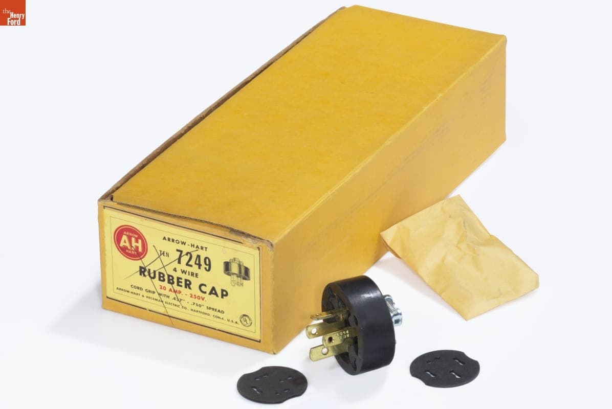 Arrow-Hart & Hegeman #7249 Rubber Cap, 1958-1968