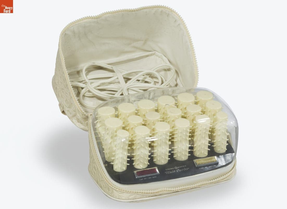 General Electric Model F1HCD1 Hair Curlers, 1960-1970