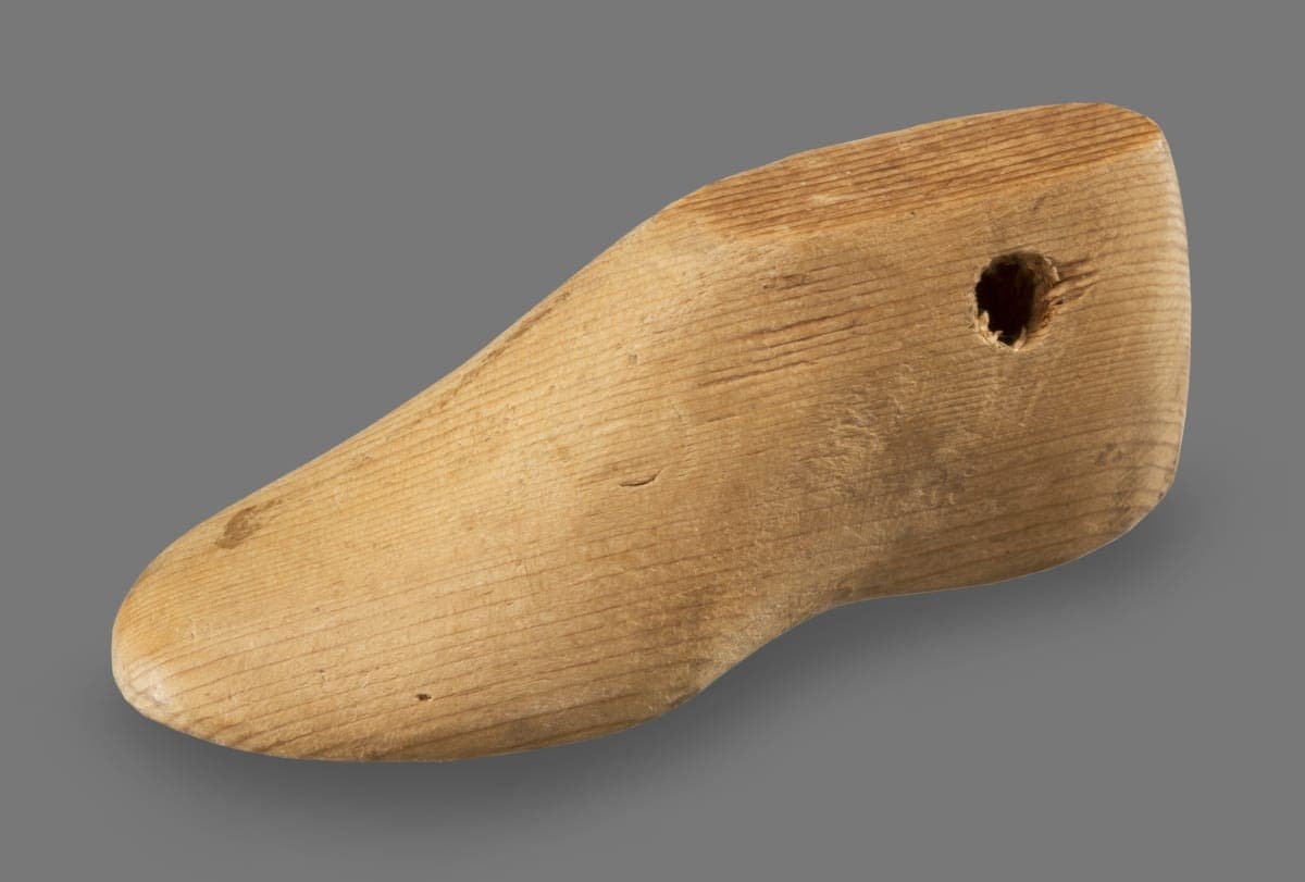 Reynolds Brothers Shoe Last, 1870-1900