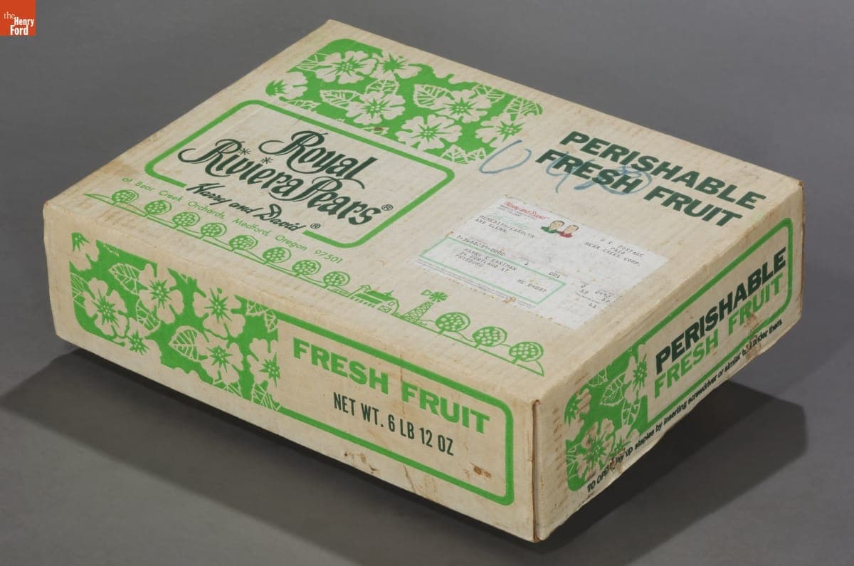 Harry & David "Royal Riviera Pears" Shipping Box, 1984-1988
