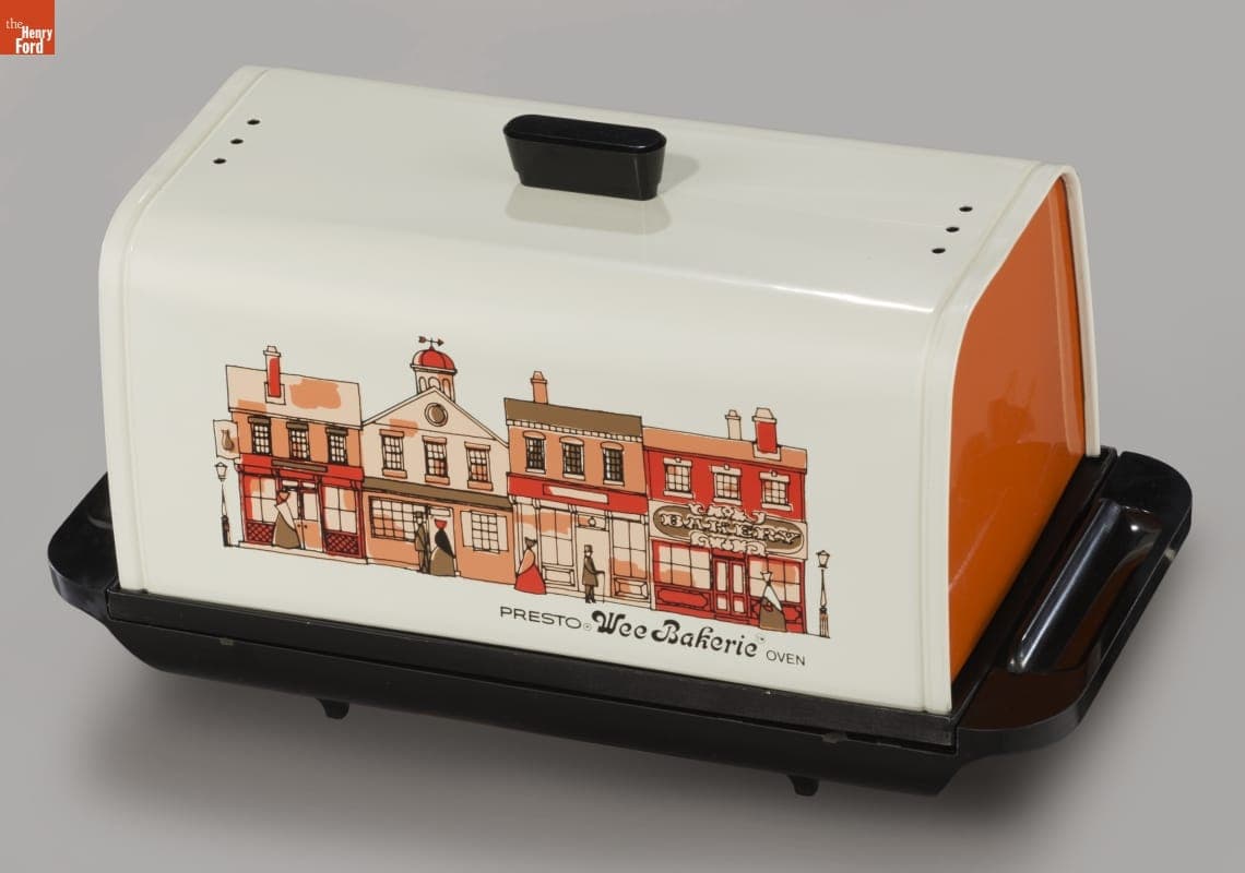 Presto WeeBakerie Oven, circa 1980