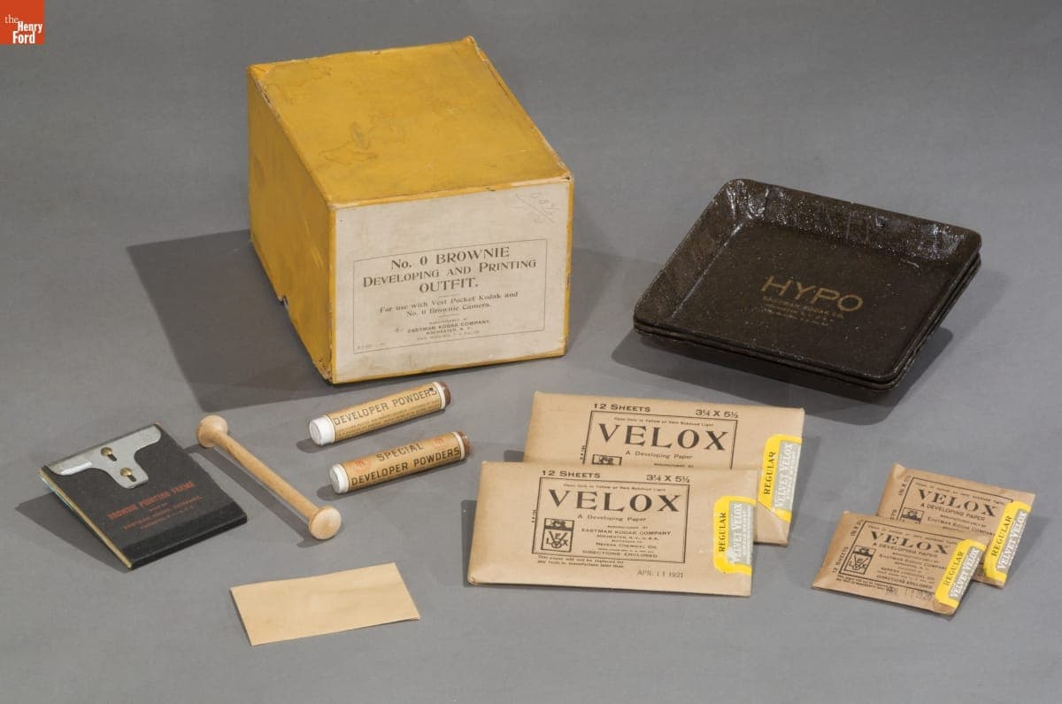 Eastman Kodak No. 0 Brownie Developing and Printing Outfit, circa 1921
