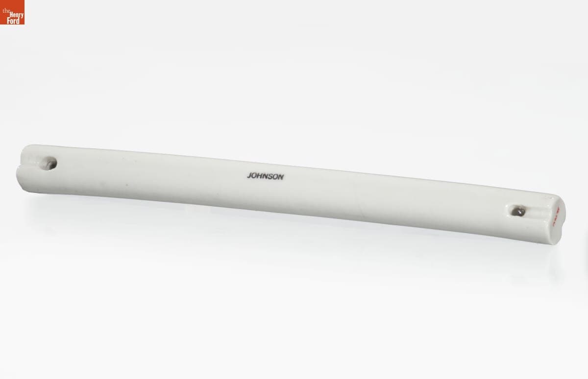 E.F. Johnson Company Antenna Insulator, 1936-1950